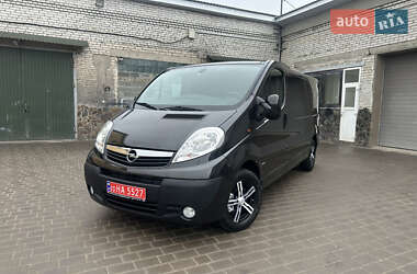 Вантажний фургон Opel Vivaro 2013 в Бродах