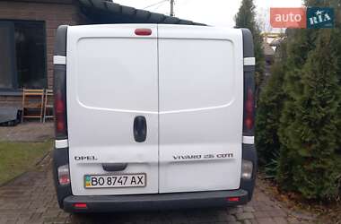 Минивэн Opel Vivaro 2005 в Ровно