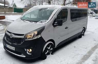 Минивэн Opel Vivaro 2015 в Житомире