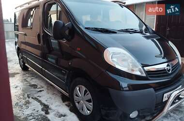 Минивэн Opel Vivaro 2013 в Дубно