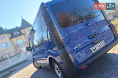 Минивэн Opel Vivaro 2002 в Черновцах