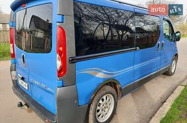 Минивэн Opel Vivaro 2013 в 