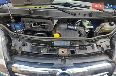 Минивэн Opel Vivaro 2013 в 