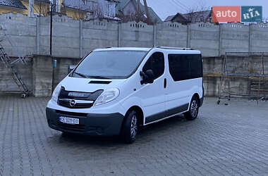 Минивэн Opel Vivaro 2014 в Кицмани