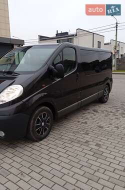 Мінівен Opel Vivaro 2013 в Рівному