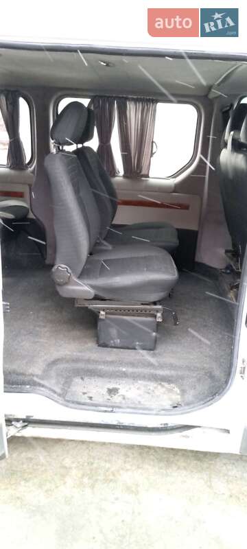 Минивэн Opel Vivaro 2006 в Камне-Каширском