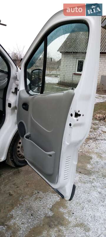 Минивэн Opel Vivaro 2006 в Камне-Каширском