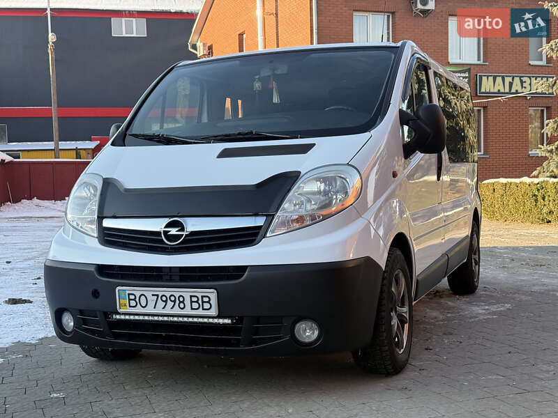 Мінівен Opel Vivaro 2008 в Кременці