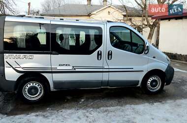 Мінівен Opel Vivaro 2005 в Івано-Франківську