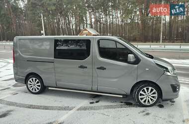 Минивэн Opel Vivaro 2015 в Дубно