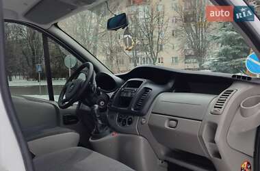 Минивэн Opel Vivaro 2014 в Луцке