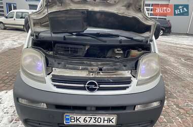 Мінівен Opel Vivaro 2003 в Рівному