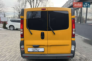 Минивэн Opel Vivaro 2014 в Черновцах