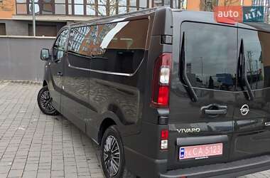 Минивэн Opel Vivaro 2015 в Ивано-Франковске