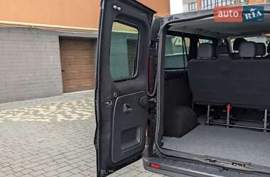 Минивэн Opel Vivaro 2015 в Ивано-Франковске