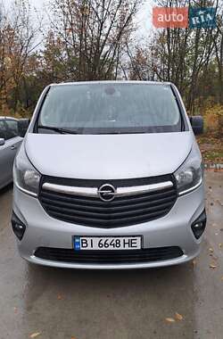 Минивэн Opel Vivaro 2016 в Полтаве