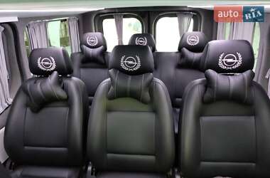 Минивэн Opel Vivaro 2013 в Житомире