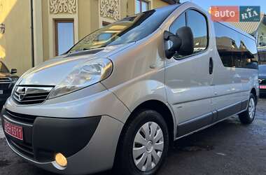 Мінівен Opel Vivaro 2014 в Львові