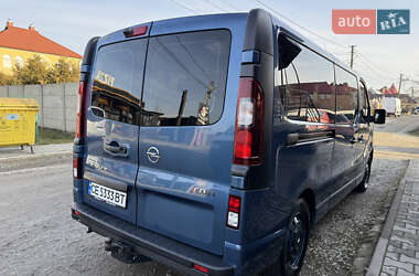 Минивэн Opel Vivaro 2015 в 