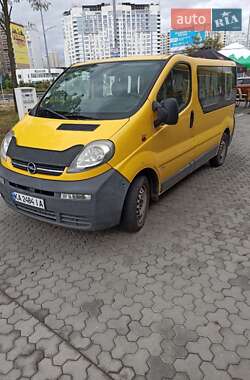 Минивэн Opel Vivaro 2004 в Киеве