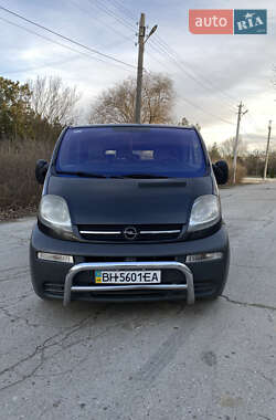 Мінівен Opel Vivaro 2003 в Ізмаїлі