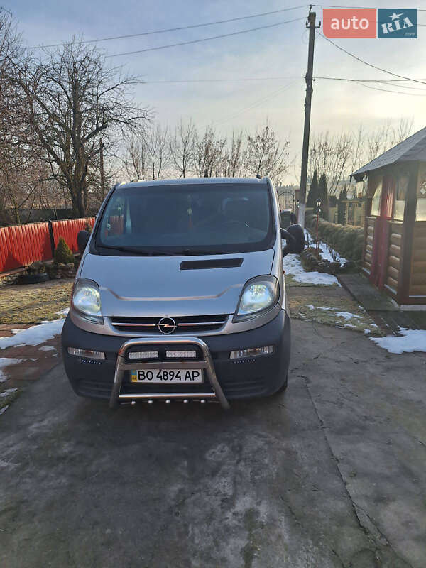 Мінівен Opel Vivaro 2005 в Ланівці