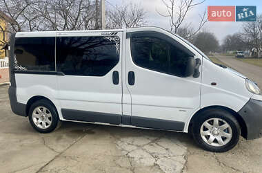 Минивэн Opel Vivaro 2002 в Черновцах