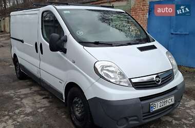 Вантажний фургон Opel Vivaro 2014 в Полтаві