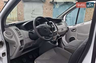 Вантажний фургон Opel Vivaro 2014 в Полтаві