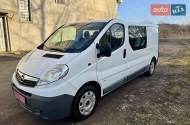 Минивэн Opel Vivaro 2012 в Калуше