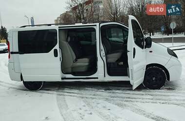 Мінівен Opel Vivaro 2013 в Луцьку