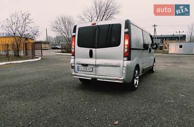 Минивэн Opel Vivaro 2012 в Глевахе