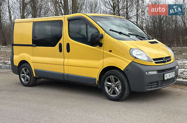 Минивэн Opel Vivaro 2004 в 