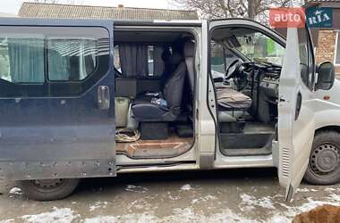 Минивэн Opel Vivaro 2003 в 