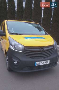 Минивэн Opel Vivaro 2016 в Киеве