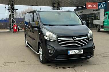 Минивэн Opel Vivaro 2016 в 