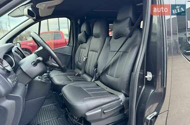 Минивэн Opel Vivaro 2016 в 