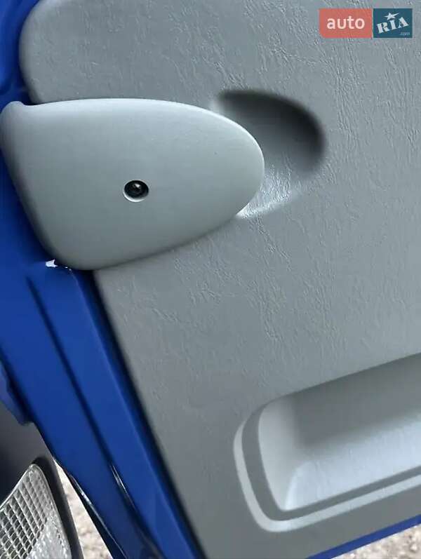 Минивэн Opel Vivaro 2011 в Умани