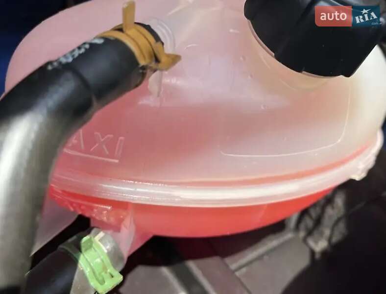 Минивэн Opel Vivaro 2011 в Умани