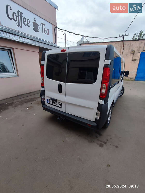 Минивэн Opel Vivaro 2004 в Одессе
