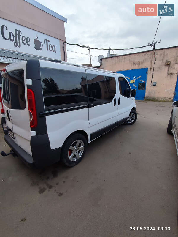 Минивэн Opel Vivaro 2004 в Одессе