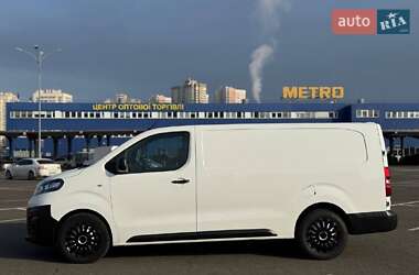 Вантажопасажирський фургон Opel Vivaro 2020 в Києві