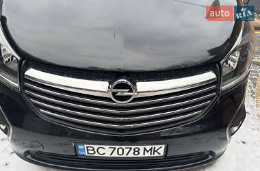 Минивэн Opel Vivaro 2014 в Львове