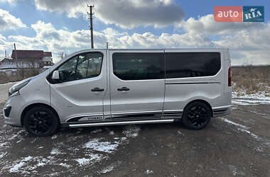 Минивэн Opel Vivaro 2017 в Дубно