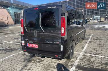 Минивэн Opel Vivaro 2012 в Луцке