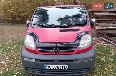 Мінівен Opel Vivaro 2002 в Яворові