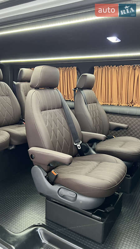 Минивэн Opel Vivaro 2019 в Киеве