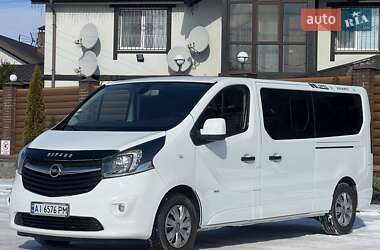 Мінівен Opel Vivaro 2016 в Києві