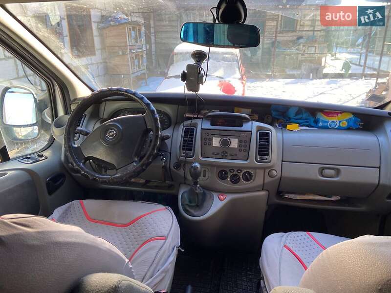 Мінівен Opel Vivaro 2007 в Чернігові