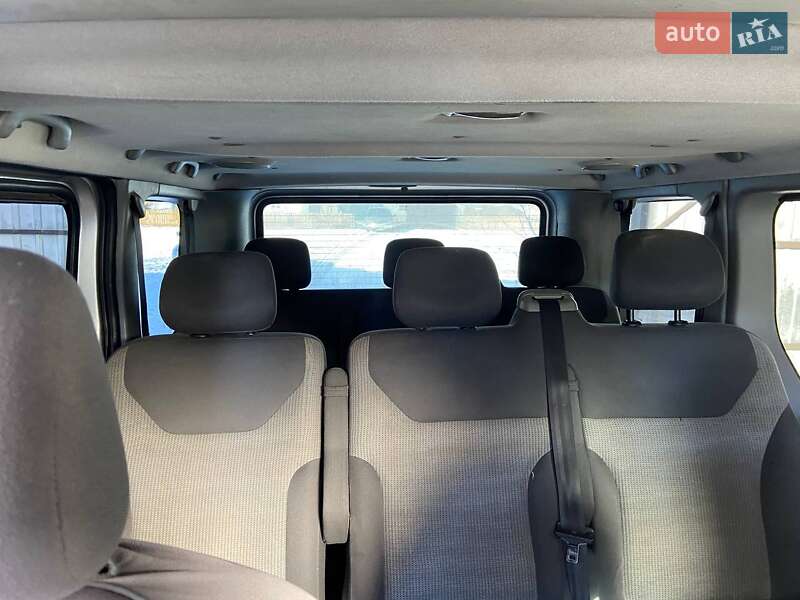 Мінівен Opel Vivaro 2007 в Чернігові